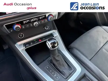 Photo 12 Audi Q3  Sportback 45 TFSIe  245 ch S tronic 6