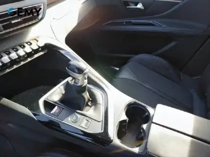 Photo 11 Peugeot 3008  1.2 Puretech 130ch S&S BVM6