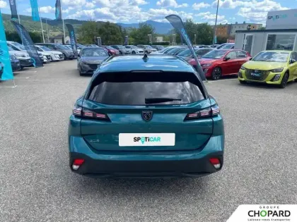 Photo 33 Peugeot 308  SW PureTech 130ch S&S BVM6