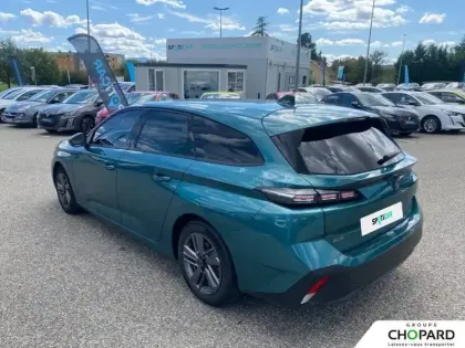 Photo 34 Peugeot 308  SW PureTech 130ch S&S BVM6