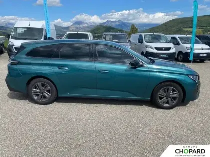 Photo 35 Peugeot 308  SW PureTech 130ch S&S BVM6