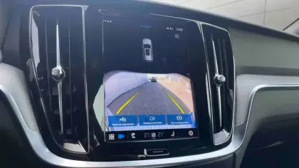 Photo 23 Volvo V60  B4 AWD 197 ch Geartronic 8