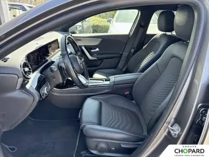 Photo 10 Mercedes Classe A  200 d 8G-DCT