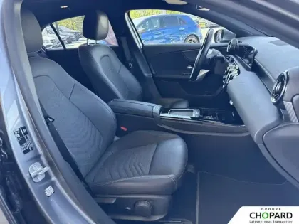 Photo 12 Mercedes Classe A  200 d 8G-DCT