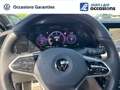 Photo 45 Volkswagen Golf  2.0 TDI SCR 200 DSG7