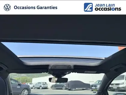 Photo 41 Volkswagen Golf  2.0 TDI SCR 200 DSG7