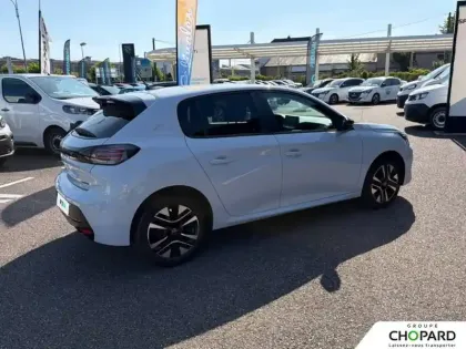 Photo 27 Peugeot 208  Hybrid 110 ch e-DCS6