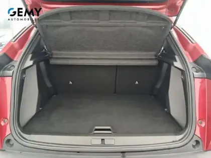 Photo 32 Peugeot 2008  PureTech 100 S&S BVM6