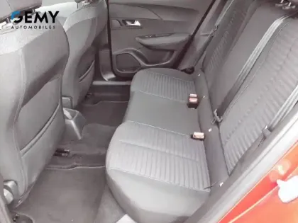 Photo 9 Peugeot 2008  PureTech 100 S&S BVM6