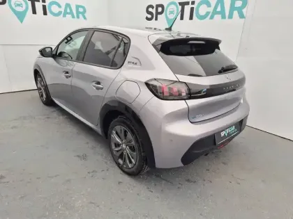 Photo 6 Peugeot 208  Electrique 50 kWh 136ch