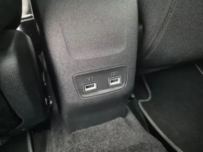 Photo 20 Peugeot 208  Electrique 50 kWh 136ch