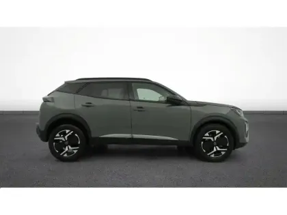 Photo 41 Peugeot 2008  Hybrid 145 e-DCS6