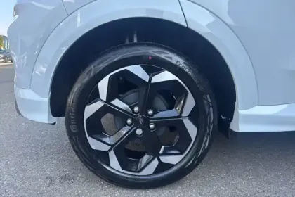 Photo 16 Ford Puma  1.0 EcoBoost 125 ch mHEV S&S Powershift