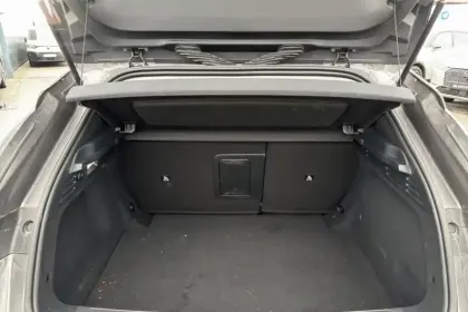 Photo 8 DS DS 4 N°4 BlueHDi 130 Automatique