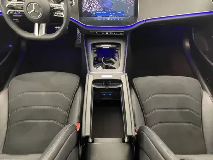 Photo 29 Mercedes Classe E  Break 220 d 9G-Tronic