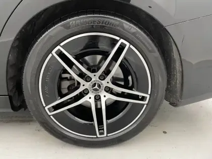 Photo 16 Mercedes Classe E  Break 220 d 9G-Tronic