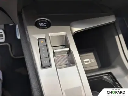 Photo 19 Peugeot 408  Hybrid 145 e-DCS6