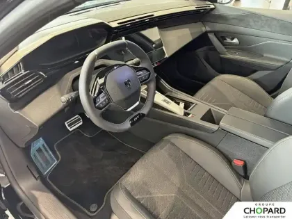 Photo 13 Peugeot 408  Hybrid 145 e-DCS6