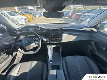 Photo 32 Peugeot 308  PHEV 180 e-EAT8