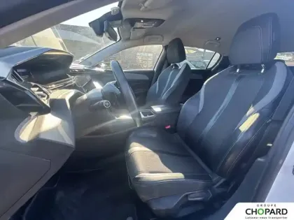 Photo 31 Peugeot 308  PHEV 180 e-EAT8