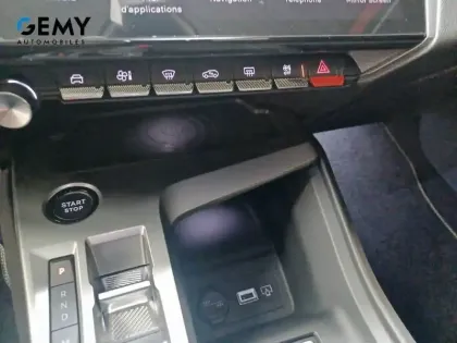 Photo 15 Peugeot 308  SW Hybrid 145 e-DCS6