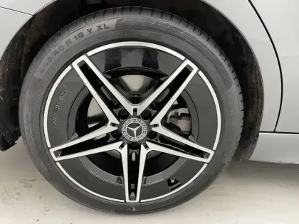 Photo 18 Mercedes Classe C  220 d 9G-Tronic