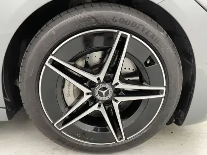 Photo 12 Mercedes Classe C  220 d 9G-Tronic