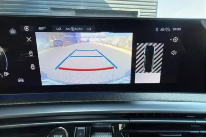 Photo 19 Peugeot 5008  Hybrid 136 e-DCS6