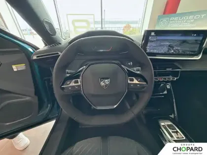 Photo 15 Peugeot 2008  Hybrid 145 e-DCS6