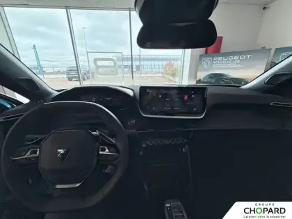 Photo 11 Peugeot 2008  Hybrid 145 e-DCS6