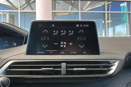 Photo 25 Peugeot 3008  BlueHDi 130ch S&S BVM6