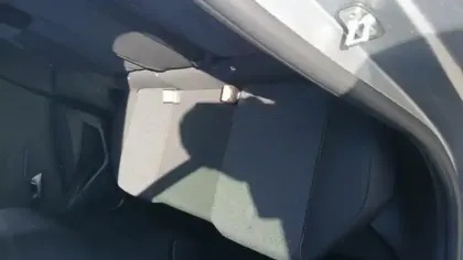 Photo 10 Peugeot 208  Hybrid 110 ch e-DCS6