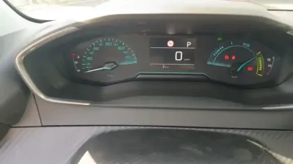 Photo 14 Peugeot 208  Hybrid 110 ch e-DCS6