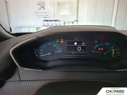 Photo 16 Peugeot 2008  Hybrid 110 e-DCS6