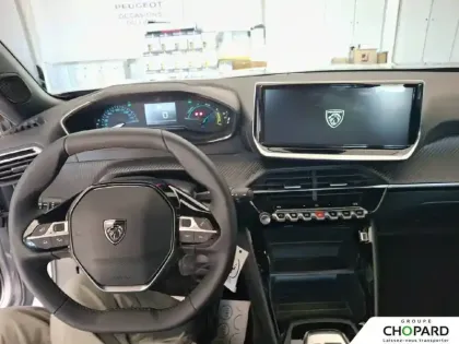 Photo 9 Peugeot 2008  Hybrid 110 e-DCS6