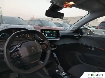 Photo 16 Peugeot 208  Electrique 50 kWh 136ch