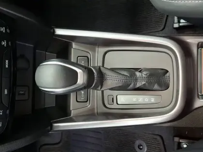 Photo 36 Suzuki Vitara  1.5 Dualjet Hybrid Auto