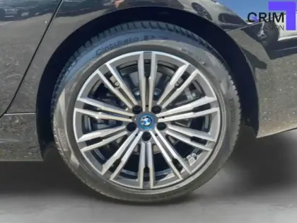 Photo 15 BMW Serie 3 Touring 320e 204 ch BVA8