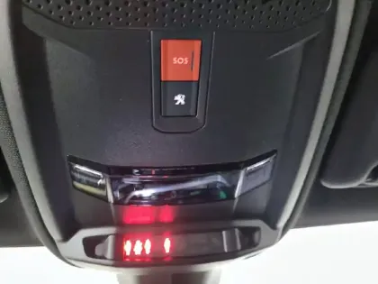 Photo 24 Peugeot 208  Electrique 50 kWh 136ch