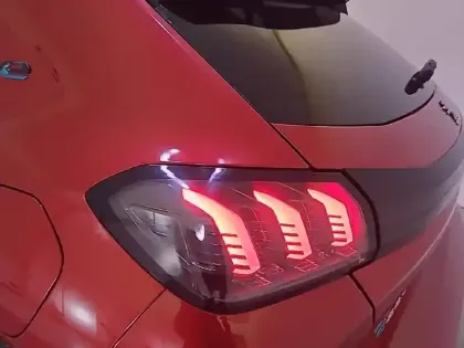 Photo 15 Peugeot 208  Electrique 50 kWh 136ch