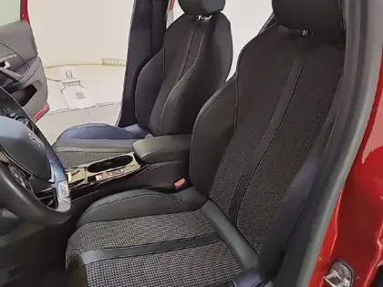 Photo 10 Peugeot 208  Electrique 50 kWh 136ch