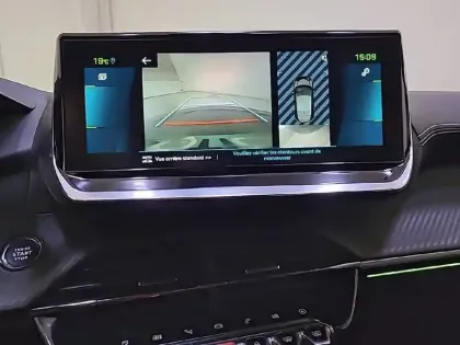 Photo 18 Peugeot 208  Electrique 50 kWh 136ch