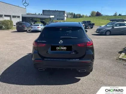 Photo 28 Mercedes GLA  250 e 8G-DCT