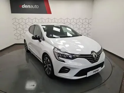 Photo 7 Renault Clio  E-Tech full hybrid 145