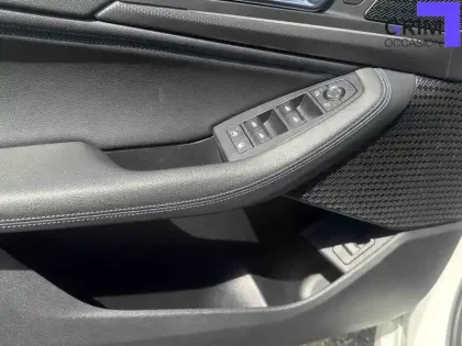 Photo 23 BMW Serie 2 Active Tourer 225e xDrive 245 ch DKG7