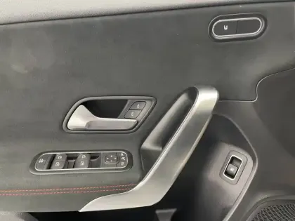 Photo 27 Mercedes Classe A  250 e Hybrid EQ