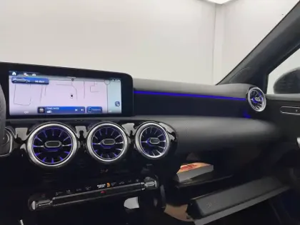 Photo 25 Mercedes Classe A  250 e Hybrid EQ