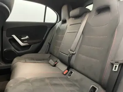 Photo 15 Mercedes Classe A  250 e Hybrid EQ