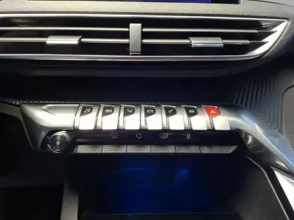 Photo 26 Peugeot 3008  Puretech 130ch S&S BVM6