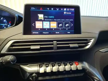 Photo 23 Peugeot 3008  Puretech 130ch S&S BVM6